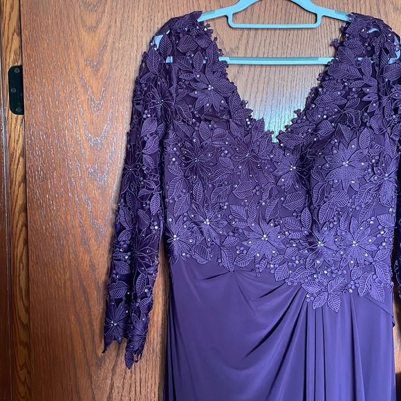 NWT Madison Gardner New York Eggplant Dress - Picture 2 of 10